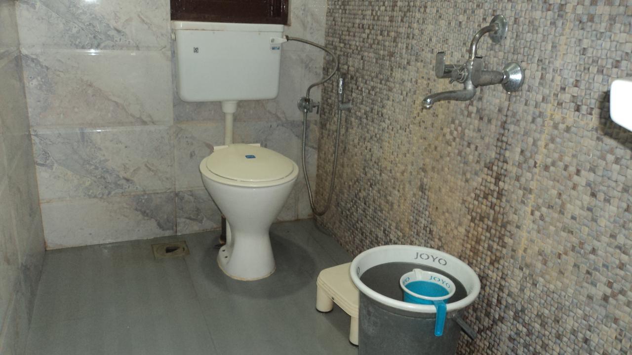 Benazeer Hotel مومباي المظهر الخارجي الصورة