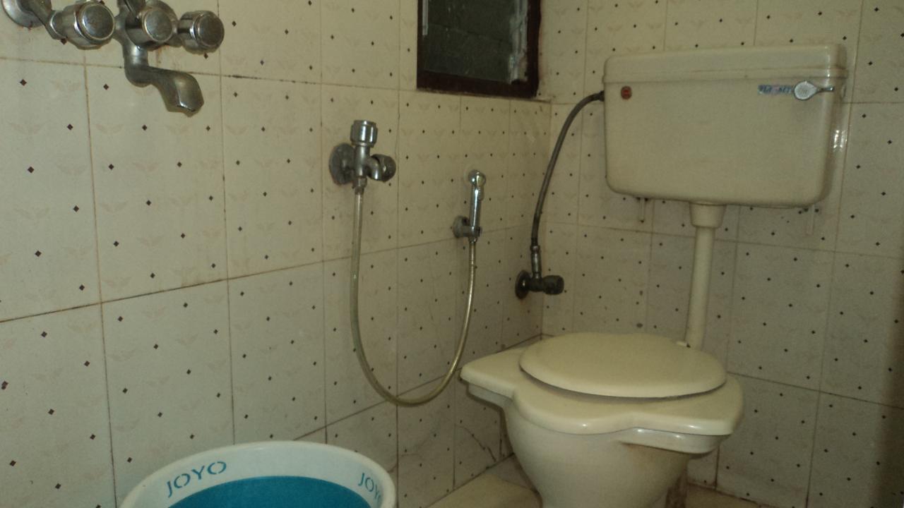 Benazeer Hotel مومباي المظهر الخارجي الصورة